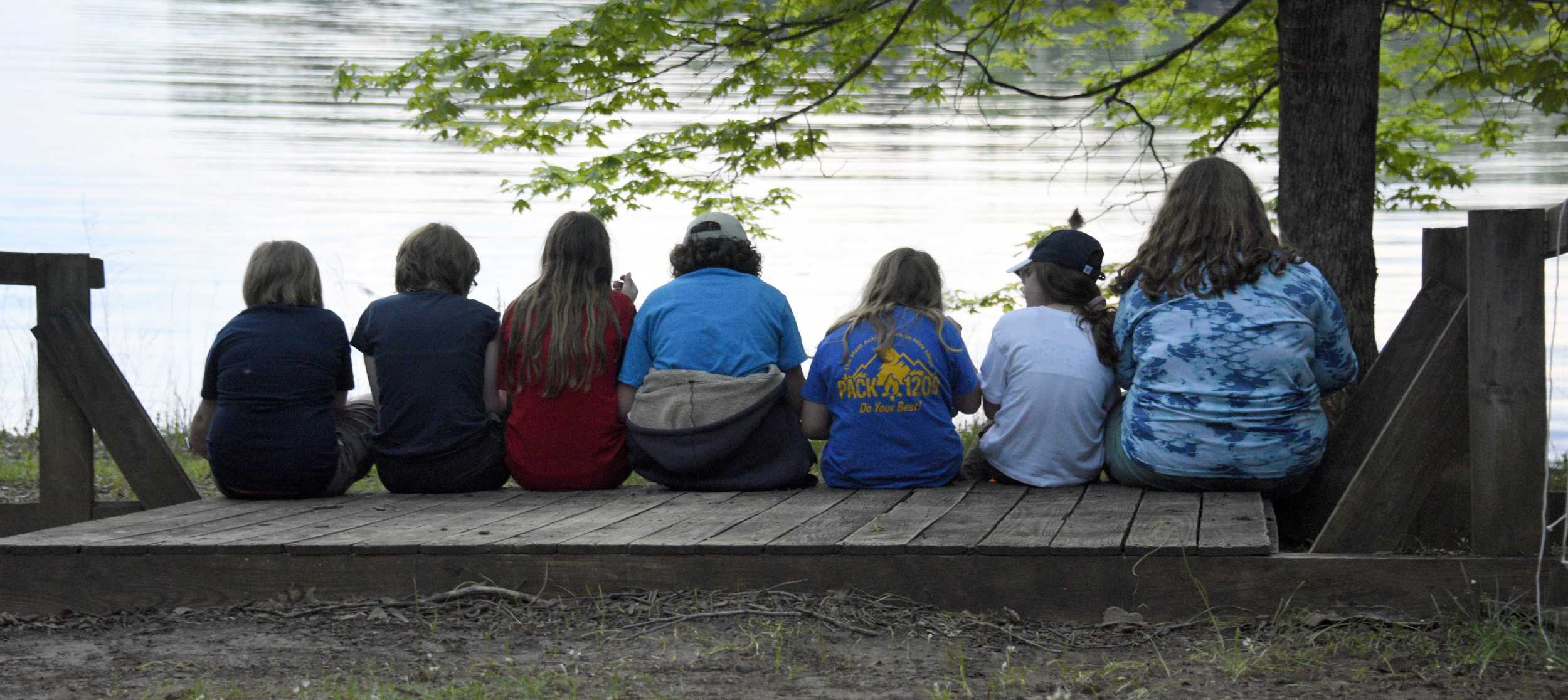 Troop 818 sitting beside the Cumberland River. 